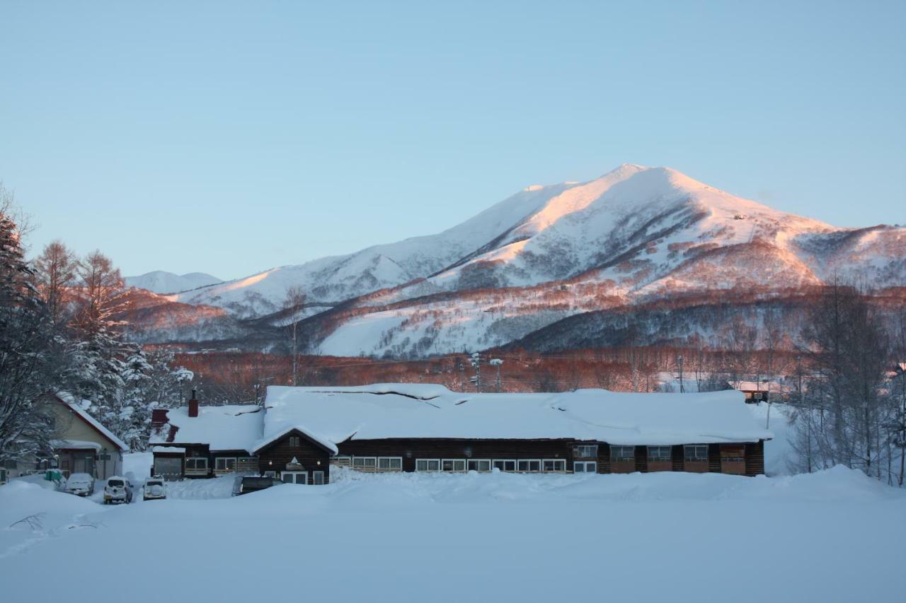 Хостел Karimpani Niseko Fujiyama Экстерьер фото