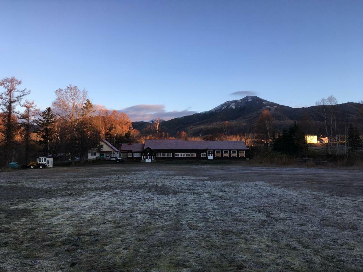 Хостел Karimpani Niseko Fujiyama Экстерьер фото